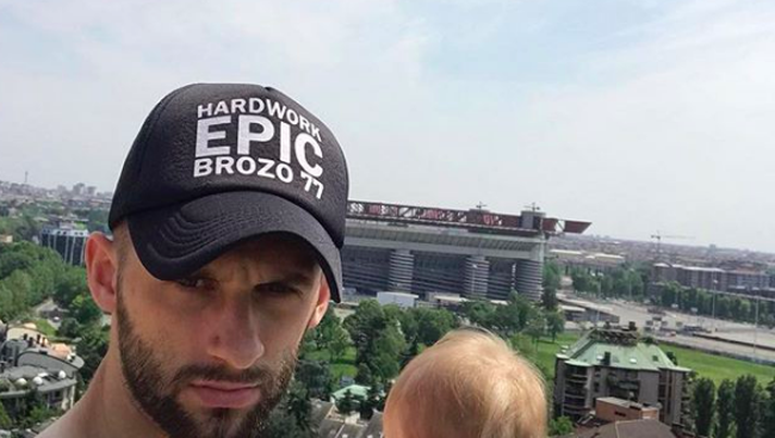 SOCIAL / Brozovic, è il giorno dei tatuaggi. Ne ha fatto anche uno dedicato ad Aurora SOCIAL / Brozovic, è il giorno dei tatuaggi. Ne ha fatto anche uno dedicato ad Aurora