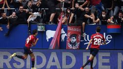 Osasuna, il Mister vince la partita e va al bar per una birra: in un attimo, cori e tifosi…