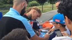 Dimaro – Ciciretti e Hysaj alla sessione di autografi pomeridiana con i tifosi – Foto CN1926