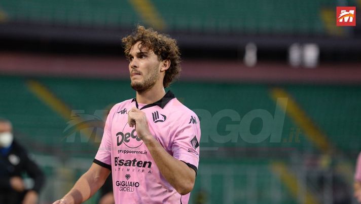 Juve Stabia-Palermo, Luperini: &#8220;Ecco che match mi aspetto. I rinvii tolgono energie. I tifosi e le critiche&#8230;&#8221; 