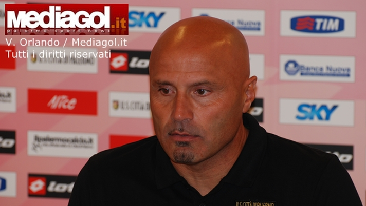 Salernitana, Colantuono: “Esordio impegnativo contro il Palermo. I nostri tifosi…” Salernitana, Colantuono: “Esordio impegnativo contro il Palermo. I nostri tifosi…”