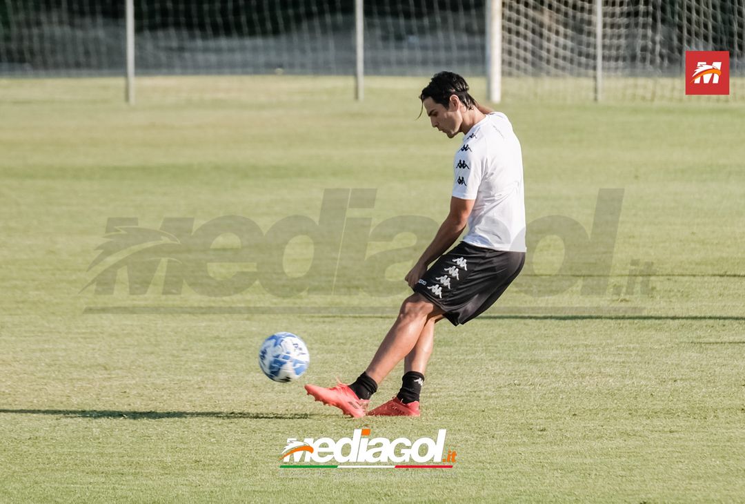 FOTO RITIRO PALERMO, la squadra di mister Baldini si allena a Boccadifalco (Gallery) - immagine 29