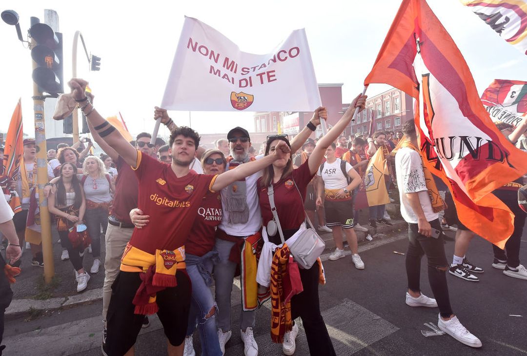 Roma-Feyenoord, all’Olimpico oltre 50mila tifosi – FOTO GALLERY - immagine 4
