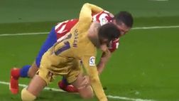VIDEO – Botte da orbi in Liga. Che rissa fra Torres e l’ex viola Savic!