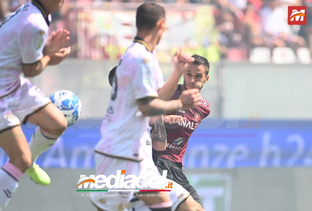 FOTO Reggina-Palermo 3-0 4a giornata Serie B 2022-23 (Gallery) - immagine 169