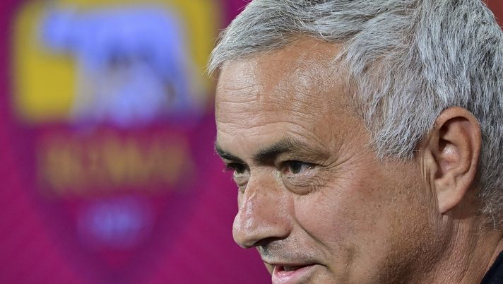 ROME, ITALY - SEPTEMBER 11: AS Roma coach Josè Mourinho during the press conference at Centro Sportivo Fulvio Bernardini on September 11, 2021 in Rome, Italy. (Photo by Luciano Rossi/AS Roma via Getty Images) 