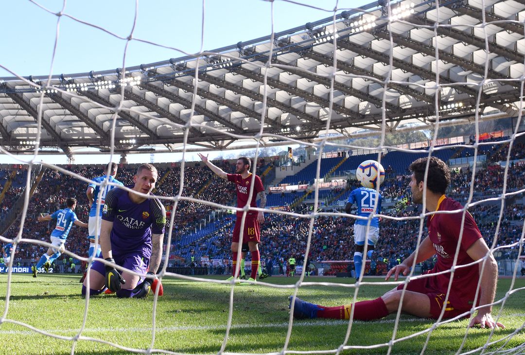  Foto Alfredo Falcone - LaPresse31/03/2019 Roma ( Italia)Sport CalcioRoma - NapoliCampionato di Calcio Serie A Tim 2018 2019 - Stadio Olimpico di RomaNella foto:delusione romaPhoto Alfredo Falcone - LaPresse31/03/2019 Roma (Italy)Sport SoccerRoma - NapoliItalian Football Championship League A Tim 2018 2019 - Olimpico Stadium of RomaIn the pic:roma frustation 
