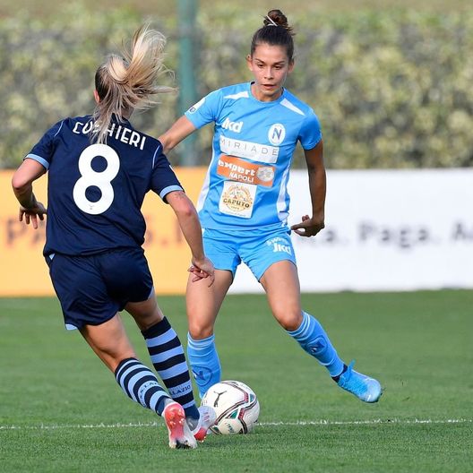 Il talento di Partenope – Sofia Colombo, la stellina del centrocampo azzurro- immagine 3