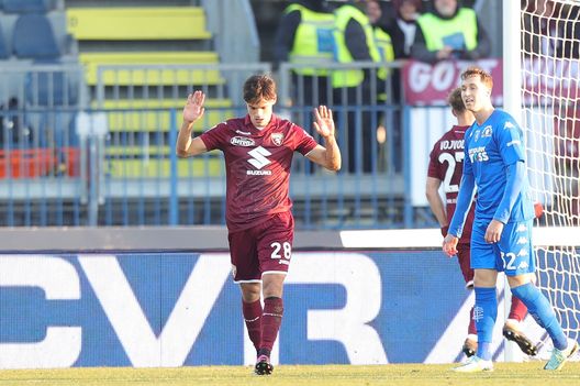 EMPOLI, ITALY - JANUARY 29: Samuele Ricci of Torino FC celebrates after scoring a goal during the Serie A match between Empoli FC and Torino FC at Stadio Carlo Castellani on January 29, 2023 in Empoli, Italy. (Photo by Gabriele Maltinti/Getty Images)