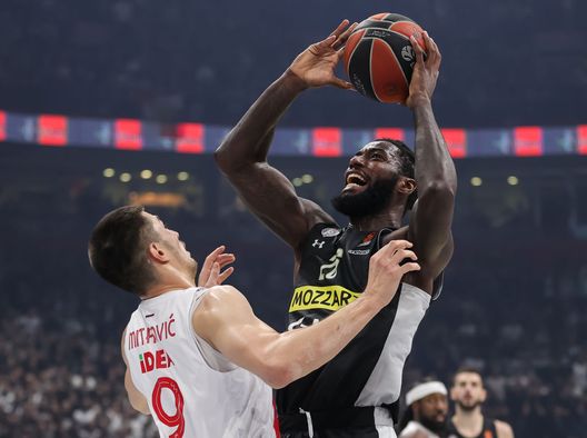 (Photo by Srdjan Stevanovic/Euroleague Basketball via Getty Images) Derby di basket, il reduce dal Mondiale: Mitrović tifa per il suo Partizan contro la Stella Rossa ma…- immagine 2