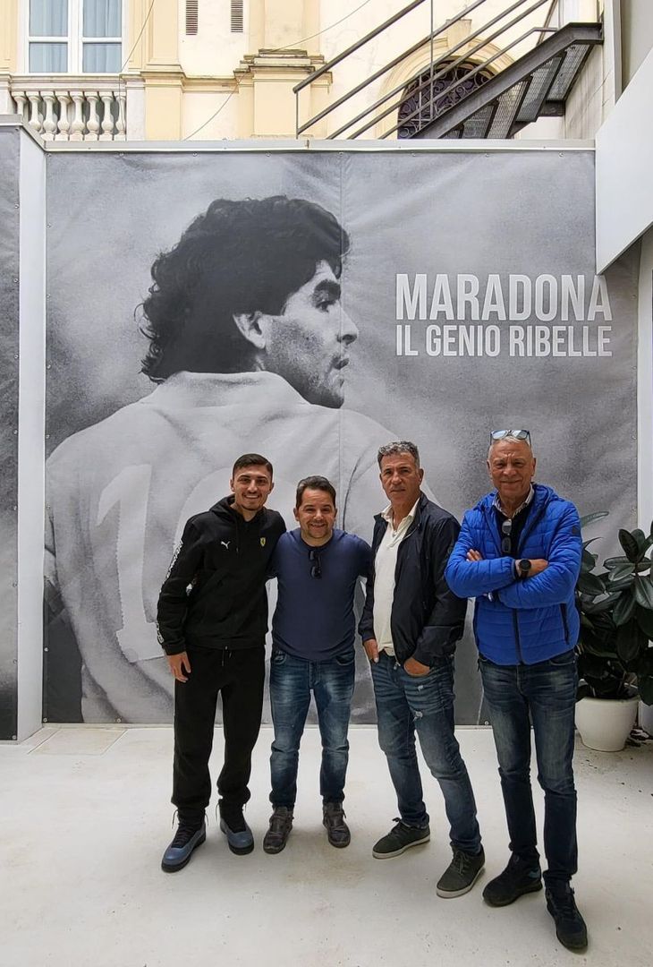 GALLERY Careca, visita alla mostra dei cimeli di Maradona a Pompei - immagine 2