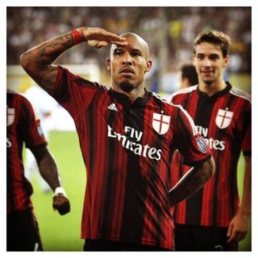 Nigel De Jong - fonte Profilo Twitter De Jong Nigel De Jong - fonte Profilo Twitter De Jong