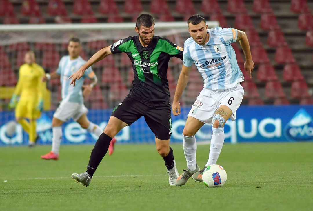 TRIESTE, ITALY - JUNE 29: Carlo Crialese of Virtus Entella controls the ball during the serie B match between Pordenone Calcio and Virtus Entella at Dacia Arena on June 29, 2020 in Udine, Italy. (Photo by Getty Images/Getty Images for Lega Serie B ) 