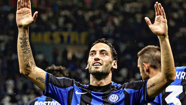 Fantacalcio Inter. Çalhanoğlu k.o. : niente Udinese per il fantasista nerazzurro. Ecco il sostituto Fantacalcio Inter. Çalhanoğlu k.o. : niente Udinese per il fantasista nerazzurro. Ecco il sostituto - immagine 1