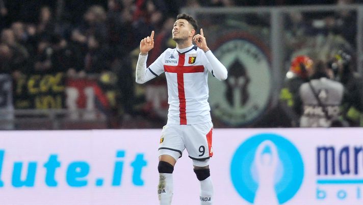 BOLOGNA, ITALY - FEBRUARY 15: Antonio Sanabria of Genoa CFC celebrates after scoring his team's second goal during the Serie A match between Bologna FC and  Genoa CFC at Stadio Renato Dall'Ara on February 15, 2020 in Bologna, Italy. (Photo by Mario Carlini/Getty Images) 