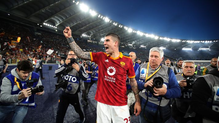 Getty Images Roma-Lazio, le pagelle dei quotidiani: Mancini goleador, Dybala inventa - immagine 1