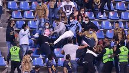 Messico, prima partita a porte semiaperte: ed è subito rissa fra i tifosi a Puebla