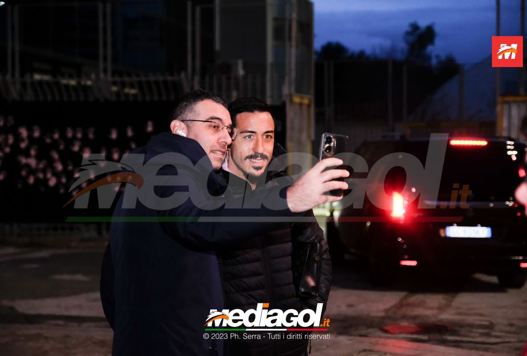 FOTO Ascoli-Palermo, i rosanero in partenza dallo stadio “Renzo Barbera” (Gallery) - immagine 2