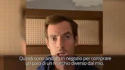 VIDEO / “Le scarpe puzzavano e… mi hanno rubato l’anello”: l’assurdo racconto di Murray