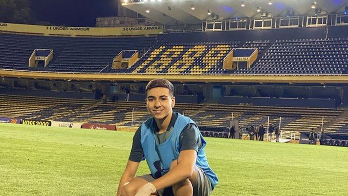 Il figlio del Pocho all'Estadio Gigante de Arroyito di Rosario Il figlio del Pocho all'Estadio Gigante de Arroyito di Rosario