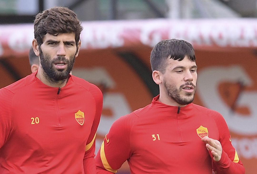  esclusiva AS Roma
Foto Luciano Rossi/AS Roma/ LaPresse
01/12/2020 Roma ( Italia)
Sport Calcio
Allenamento 
Trigoria Roma 
Nella foto: Federico Fazio, Carles Peres

AS Roma exclusive
Photo  Luciano Rossi/ AS Roma/ LaPresse
01/12/2020 Rome Italy
Sport Soccer
Training
Trigoria Rome
In the pic: Federico Fazio, Carles Peres 