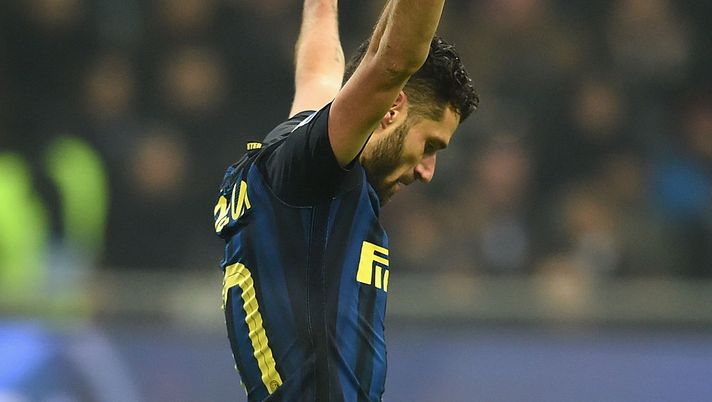 Serie A, Inter: la punizione di Candreva non va, asportata milza a uno steward del Torino Serie A, Inter: la punizione di Candreva non va, asportata milza a uno steward del Torino
