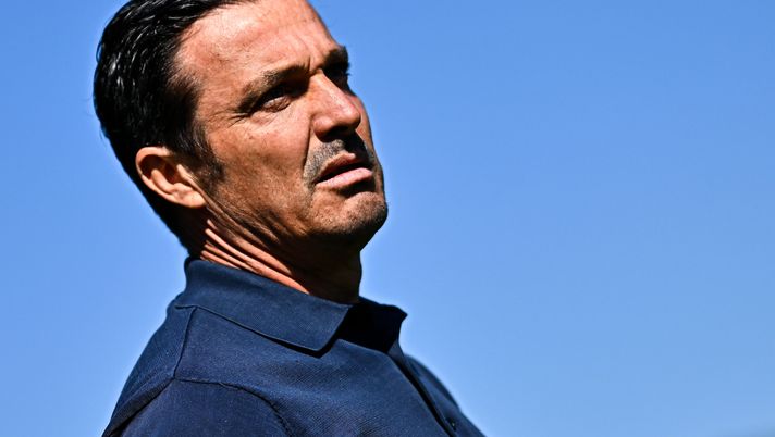 SESTRI LEVANTE, ITALY - APRIL 5: Massimo Oddo, head coach of Milan Futuro, looks on prior to kick-off in the Serie C match between Sestri Levante and Milan Futuro at Stadio Giuseppe Sivori on April 5, 2025 in Sestri Levante, Italy. (Photo by Simone Arveda - AC Milan/AC Milan via Getty Images) AC Milan Futuro Massimo Oddo
