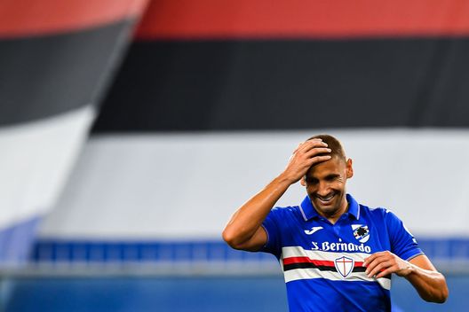  GENOA, ITALY - JULY 22: Gaston Ramirez of Sampdoria reacts with disappointment during the Serie A match between UC Sampdoria and Genoa CFC at Stadio Luigi Ferraris on July 22, 2020 in Genoa, Italy. (Photo by Paolo Rattini/Getty Images) 