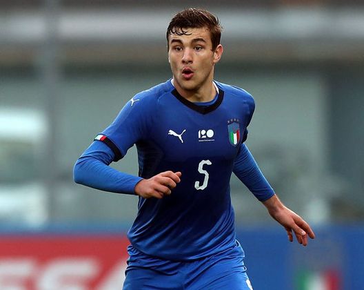 SASSUOLO, ITALY - NOVEMBER 15: Alessandro Buongiorno of Italy U20 in action during the 8 Nations Cup match between Italy U20 and Germany U20 on November 15, 2018 in Sassuolo, Italy. (Photo by Gabriele Maltinti/Getty Images) SASSUOLO, ITALY - NOVEMBER 15: Alessandro Buongiorno of Italy U20 in action during the 8 Nations Cup match between Italy U20 and Germany U20 on November 15, 2018 in Sassuolo, Italy. (Photo by Gabriele Maltinti/Getty Images)