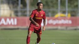 Mercato Roma, proseguono i contatti con il Fulham per Kluivert