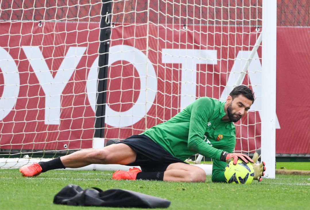 Roma, seconda giornata di allenamenti aspettando il Bologna – FOTO GALLERY - immagine 12