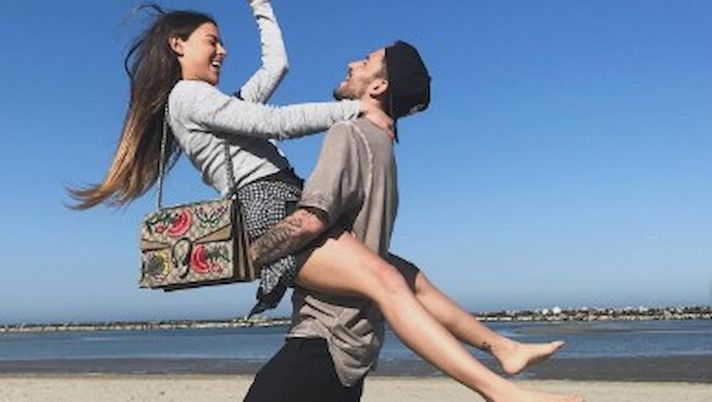 Giulia Amodio, dedica d’anniversario per il marito Sensi: “Ci scegliamo ogni giorno” - immagine 1