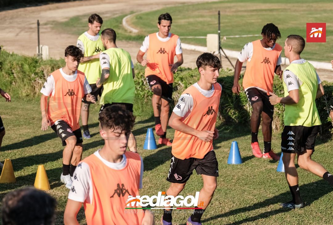 FOTO RITIRO PALERMO, la squadra di mister Baldini si allena a Boccadifalco (Gallery) - immagine 57