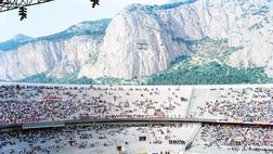 Senza pubblico perde appeal il derby del Lario fra Como e Lecco: in campo più tardi i derby siciliani