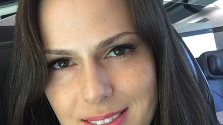 FOTO, Anche Thais Wiggers è pronta: smalto rosanero e arrivo a Palermo FOTO, Anche Thais Wiggers è pronta: smalto rosanero e arrivo a Palermo