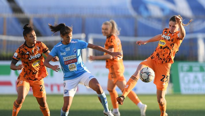NAPLES, ITALY - DECEMBER 05: Federica Cafferata of SSC Napoli vies with Cecilia Salvai of Juventus during the Women Serie A match between SSC Napoli and Juventus at on December 05, 2020 in Naples, Italy. (Photo by Juventus FC/Juventus FC via Getty Images) NAPLES, ITALY - DECEMBER 05: Federica Cafferata of SSC Napoli vies with Cecilia Salvai of Juventus during the Women Serie A match between SSC Napoli and Juventus at on December 05, 2020 in Naples, Italy. (Photo by Juventus FC/Juventus FC via Getty Images)