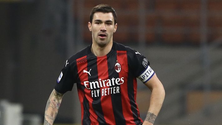 Alessio Romagnoli (difensore e capitano AC Milan), qui durante Milan-Udinese 1-1 (Serie A 2020-2021) | News (Getty Images) 