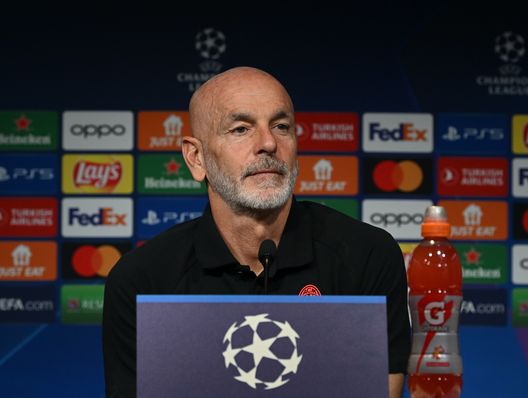 Stefano Pioli AC Milan conferenza stampa Champions League