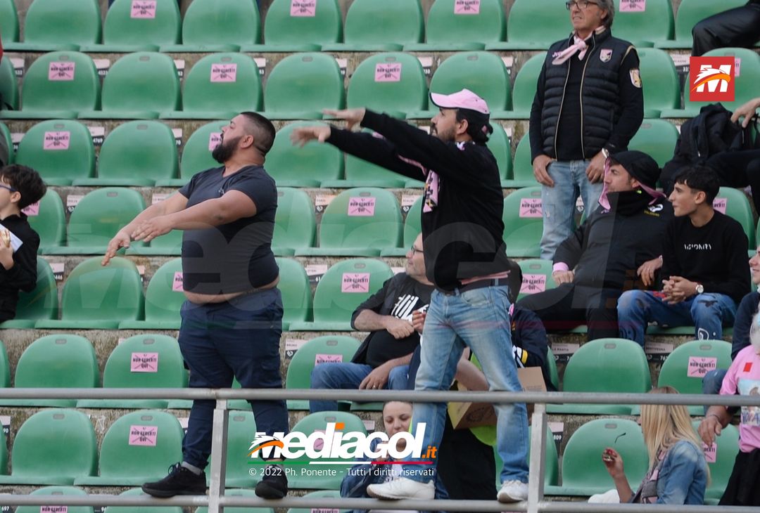 Fotogallery, i tifosi allo stadio per Palermo-Triestina 1-1 - immagine 81