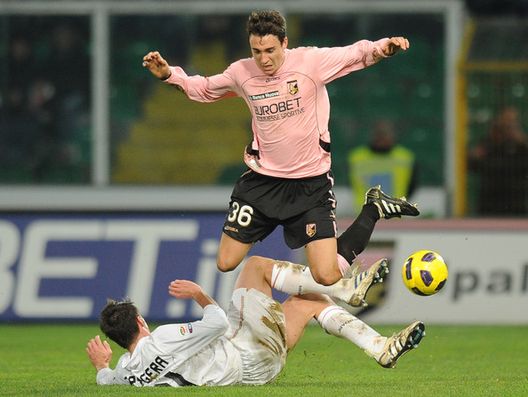 Darmian con la maglia del Palermo (foto zimbio) Darmian con la maglia del Palermo (foto zimbio)