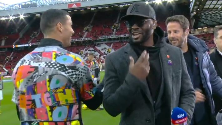 Cristiano Ronaldo saluta tutti tranne Gary Neville: lo aveva criticato… CRISTIANO E GARY NEVILLE