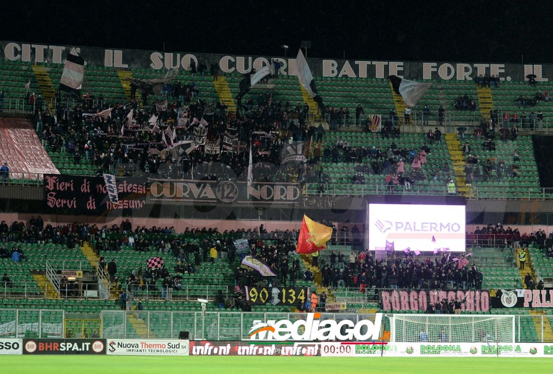 FOTO, i tifosi allo stadio per Palermo – Monopoli 2-1 (Gallery) - immagine 14