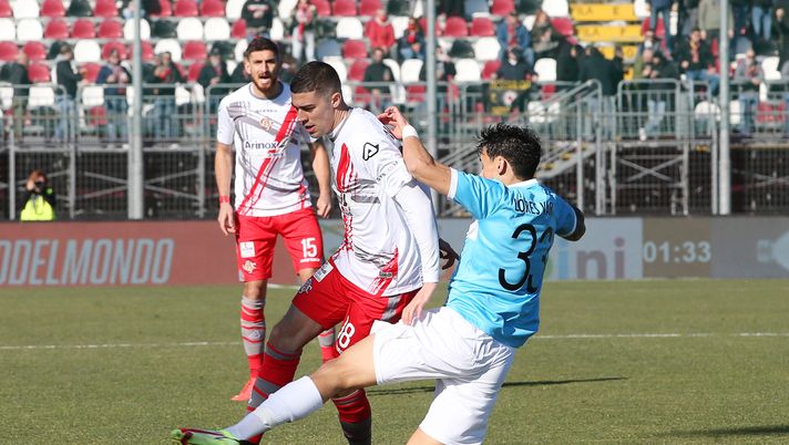 Foto Paola Garbuio/LaPresse
12 febbraio 2022 Cittadella (PD) Italia
sport calcio
Cittadella vs Cremonese - Campionato di calcio Serie BKT 2021/2022 - Stadio Tombolato.
Nella foto: luca zanimacchia,loris varela ignacio
Photo Paola Garbuio/LaPresse
February, 12 2022 Cittadella (PD) Italy
sport soccer
Cittadella vs Cremonese - Italian Football Championship League BKT 2021/2022 - - Tombolato stadium.
In the pic: luca zanimacchia,loris varela ignacio Cittadella, la Cremonese interrompe la lunga striscia positiva - immagine 1