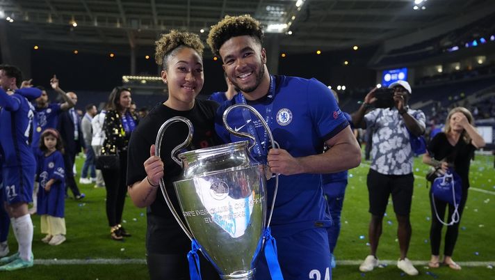 PORTO, PORTUGAL - MAY 29: Reece James of Chelsea celebrates with the Champions League Trophy with his Sister, Lauren James following victory in the UEFA Champions League Final between Manchester City and Chelsea FC at Estadio do Dragao on May 29, 2021 in Porto, Portugal. (Photo by Manu Fernandez - Pool/Getty Images) PORTO, PORTUGAL - MAY 29: Reece James of Chelsea celebrates with the Champions League Trophy with his Sister, Lauren James following victory in the UEFA Champions League Final between Manchester City and Chelsea FC at Estadio do Dragao on May 29, 2021 in Porto, Portugal. (Photo by Manu Fernandez - Pool/Getty Images)
