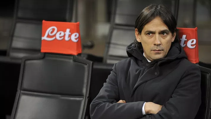 Simone Inzaghi, tecnico della Lazio, in panchina a San Siro (credits: GETTY Images)