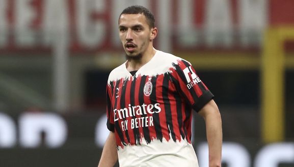 Ismaël Bennacer (centrocampista AC Milan), qui durante Milan-Bologna 0-0 (Serie A 2021-2022) | News (Getty Images) Ismaël Bennacer AC Milan Milan-Bologna 0-0 Serie A 2021-2022