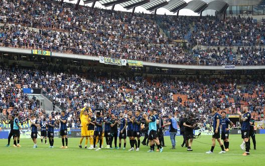 GdS – Tifo interista cambia dopo 53 anni: via gruppi ultras. Novità già col Napoli- immagine 2
