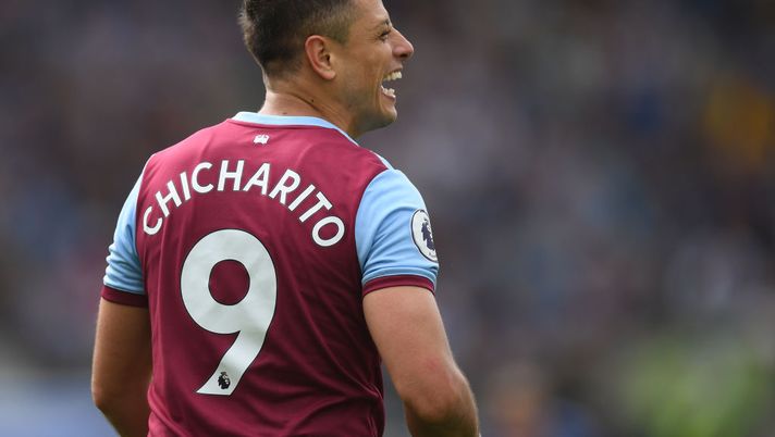 BRIGHTON, ENGLAND - AUGUST 17: Javier Hernandez of West Ham United celebrates after scoring during the Premier League match between Brighton & Hove Albion and West Ham United at American Express Community Stadium on August 17, 2019 in Brighton, United Kingdom. (Photo by Mike Hewitt/Getty Images) BRIGHTON, ENGLAND - AUGUST 17: Javier Hernandez of West Ham United celebrates after scoring during the Premier League match between Brighton & Hove Albion and West Ham United at American Express Community Stadium on August 17, 2019 in Brighton, United Kingdom. (Photo by Mike Hewitt/Getty Images)