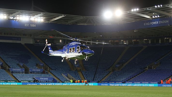 LEICESTER, ENGLAND - OCTOBER 27: The helicopter of Leicester City owner Vichai Srivaddhanaprabha lands on the pitch at the end of the game before making it's final fateful journey after the Premier League match between Leicester City and West Ham United at The King Power Stadium on October 27, 2018 in Leicester, United Kingdom. (Photo by Rob Newell - CameraSport via Getty Images) LEICESTER, ENGLAND - OCTOBER 27: The helicopter of Leicester City owner Vichai Srivaddhanaprabha lands on the pitch at the end of the game before making it's final fateful journey after the Premier League match between Leicester City and West Ham United at The King Power Stadium on October 27, 2018 in Leicester, United Kingdom. (Photo by Rob Newell - CameraSport via Getty Images)