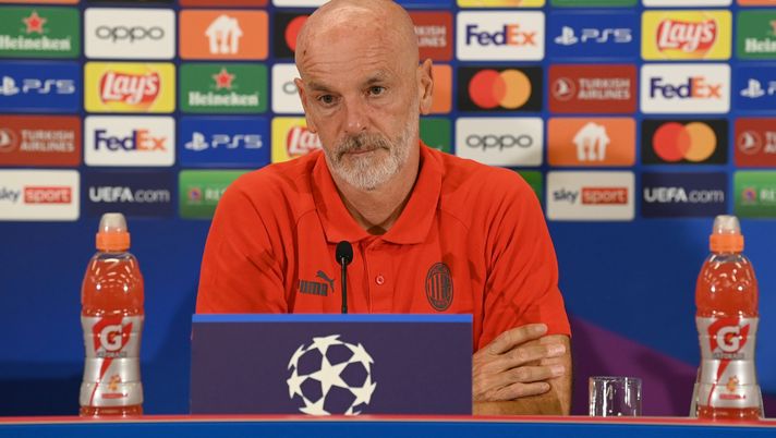 SALZBURG, AUSTRIA - SEPTEMBER 05: Head coach AC Milan Stefano Pioli speaks with the media during press conference at Red Bull Arena on September 05, 2022 in Salzburg, Austria. (Photo by Claudio Villa/AC Milan via Getty Images)